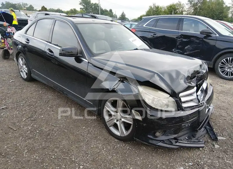 2010 Mercedes Benz C 300 фото