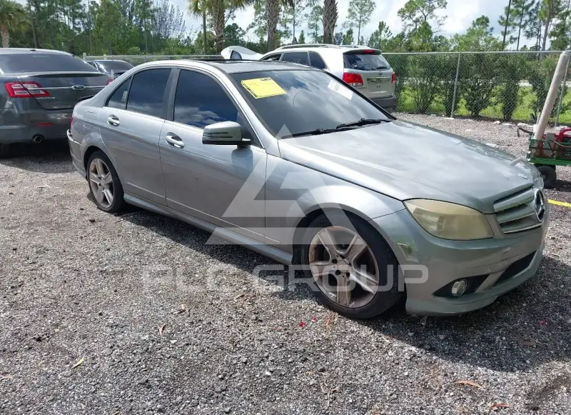 2010 Mercedes Benz C 300 photo