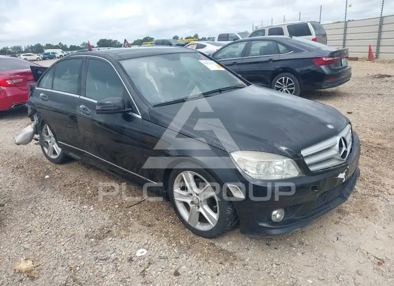 2010 Mercedes Benz C 300 фото