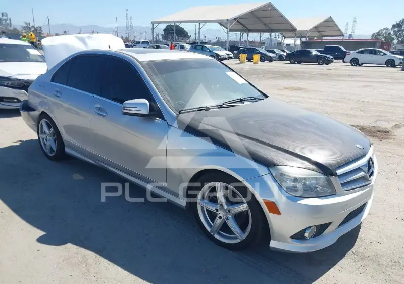 2010 Mercedes Benz C 300 фото