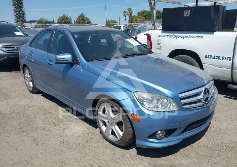 2010 Mercedes Benz C 300 фото