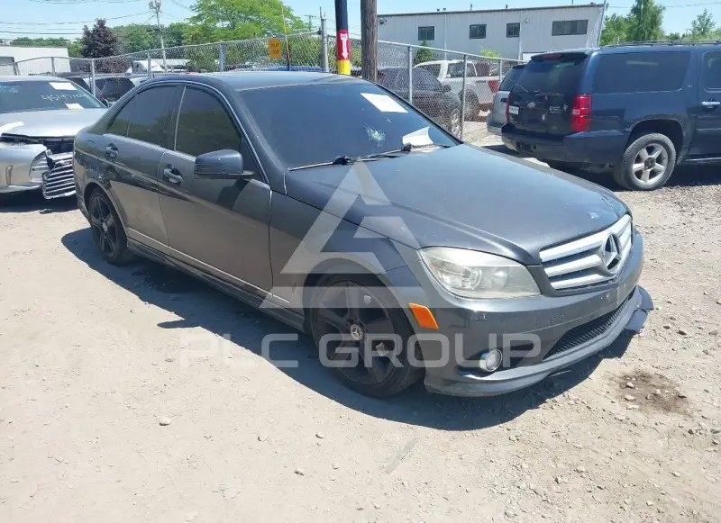 2010 Mercedes Benz C 300 photo