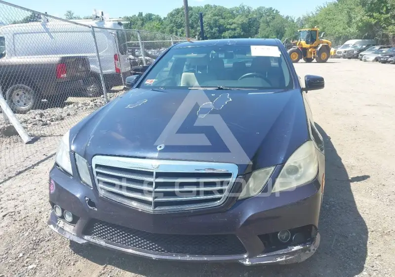 2010 Mercedes Benz E 350 фото