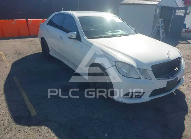 2010 Mercedes Benz E 350 photo