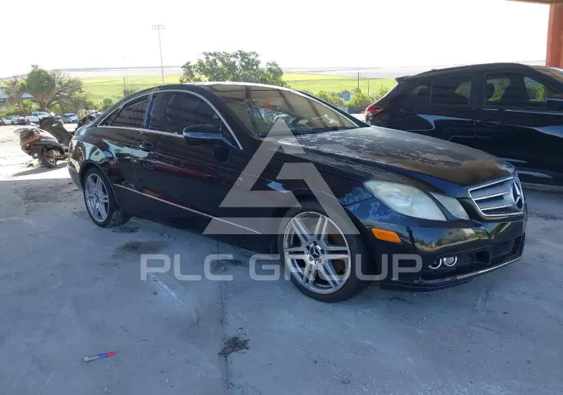 2010 Mercedes Benz E 350 photo