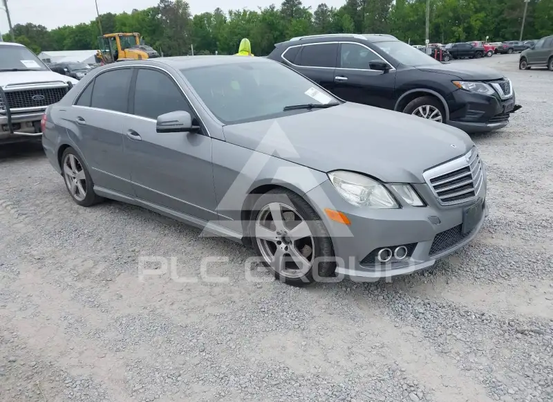 2010 Mercedes Benz E 350 фото