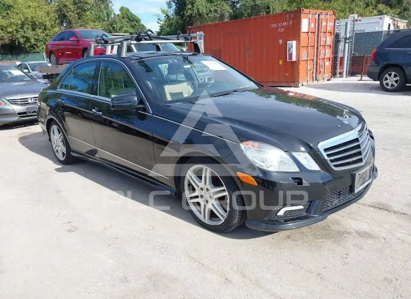 2010 Mercedes Benz E 350 фото
