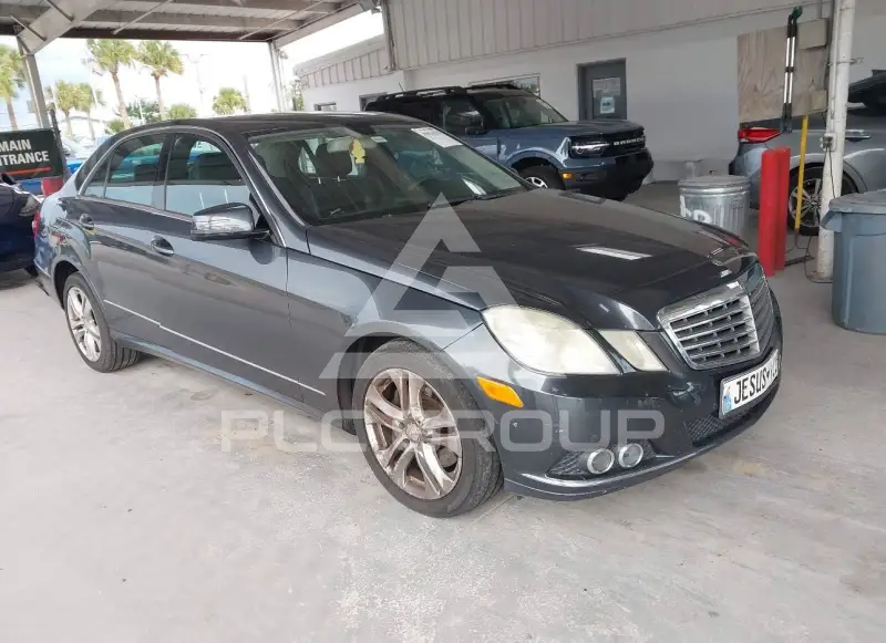 2010 Mercedes Benz E 350 фото