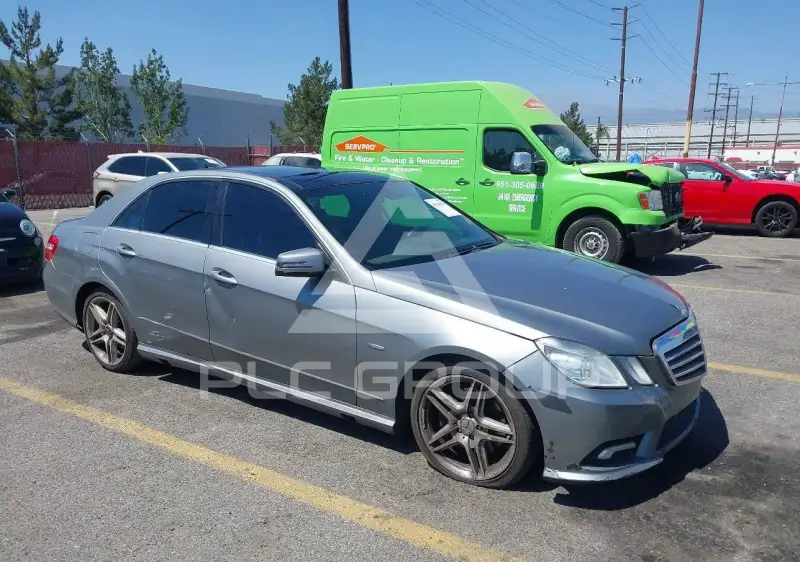 2010 Mercedes Benz E 350 фото