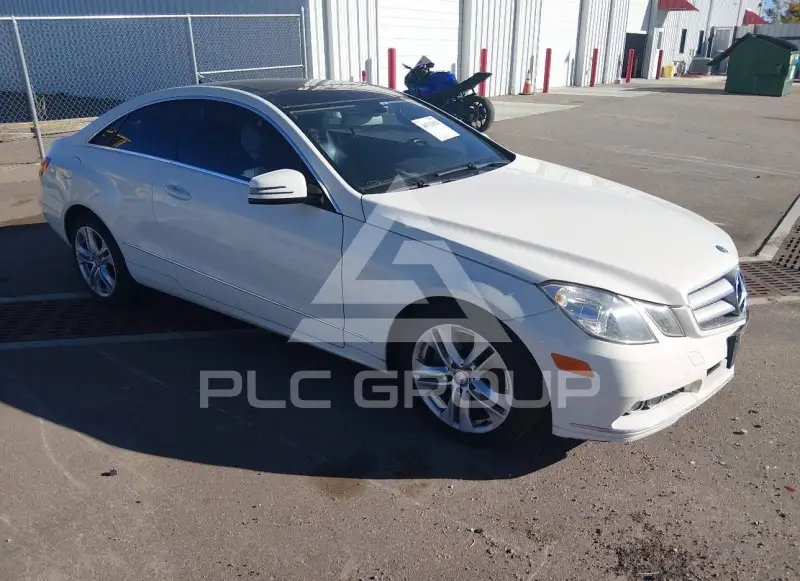 2010 Mercedes Benz E 350 photo