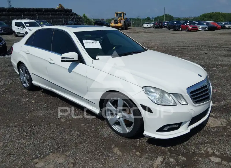 2010 Mercedes Benz E 350 photo