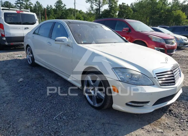 2010 Mercedes Benz S 550 фото