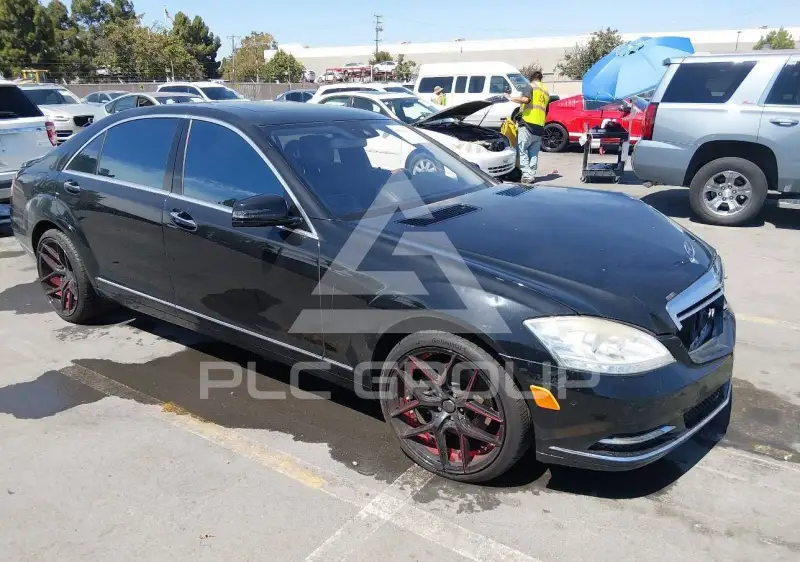 2010 Mercedes Benz S 550 фото