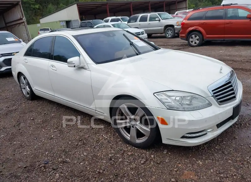 2010 Mercedes Benz S 550 фото