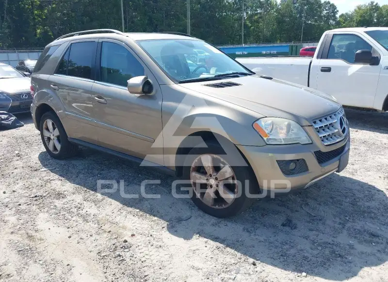 2010 Mercedes Benz ML 350 фото