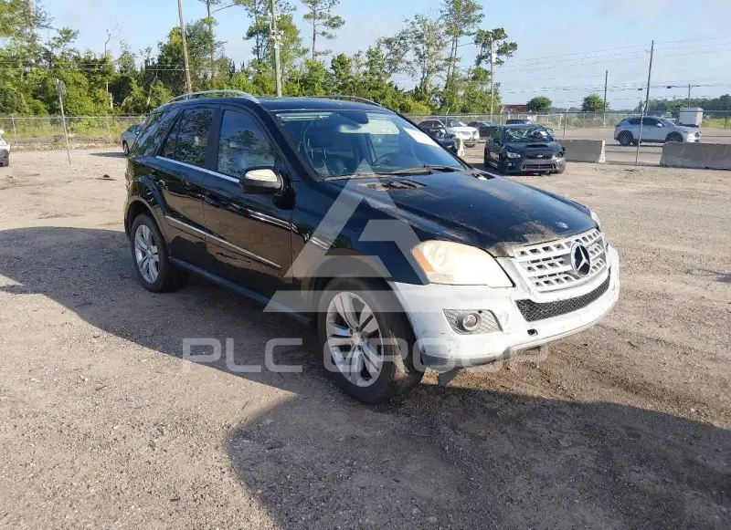 2010 Mercedes Benz ML 350 photo