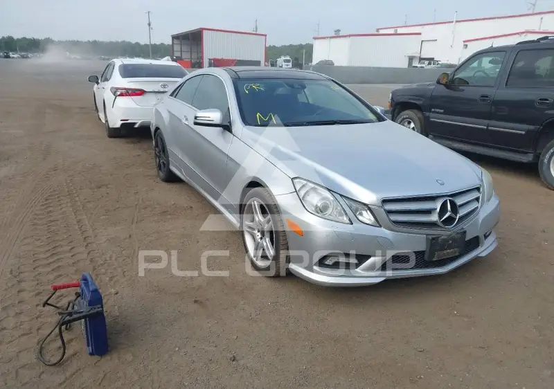 2010 Mercedes Benz E 550 photo