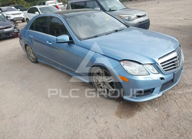 2010 Mercedes Benz E 550 фото