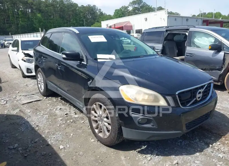 2010 Volvo XC60 photo