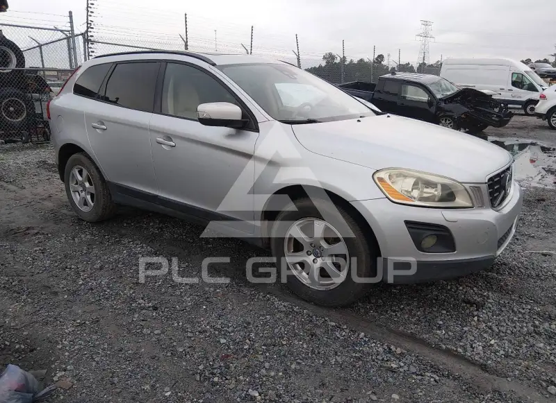 2010 Volvo XC60 фото