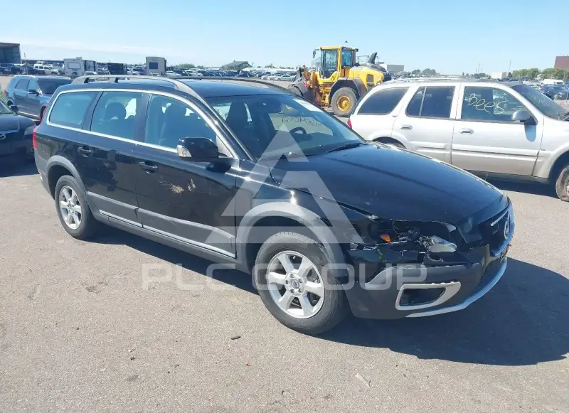 2010 Volvo XC70 photo