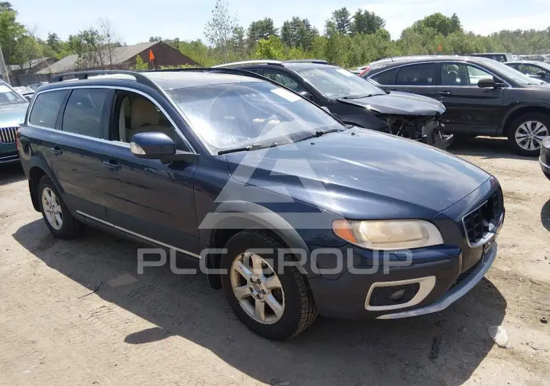 2010 Volvo XC70 photo