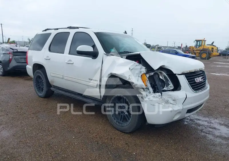 2010 GMC YUKON фото