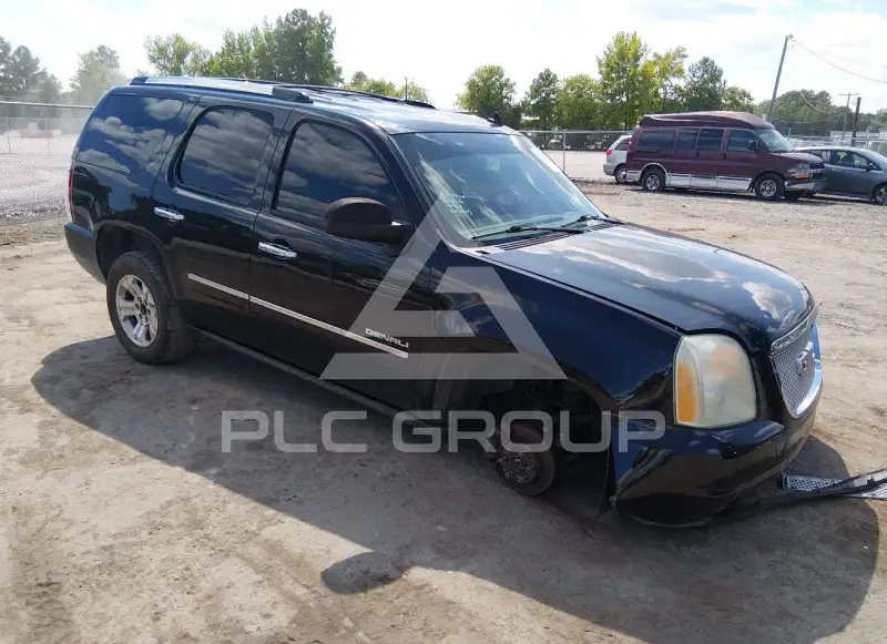 2010 GMC YUKON photo