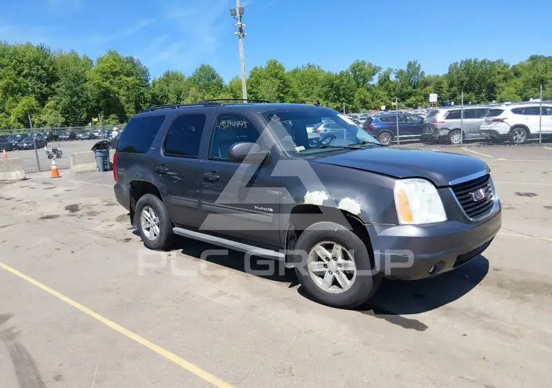2010 GMC YUKON фото