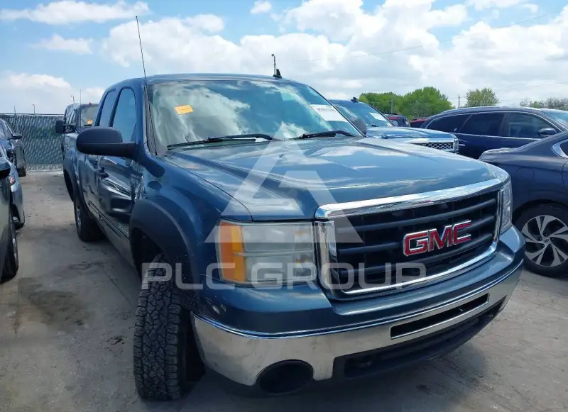 2010 GMC Sierra photo