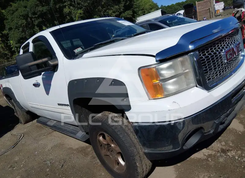 2010 GMC Sierra photo