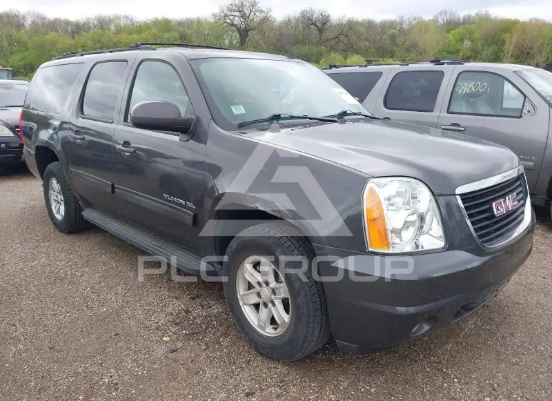 2010 GMC YUKON фото