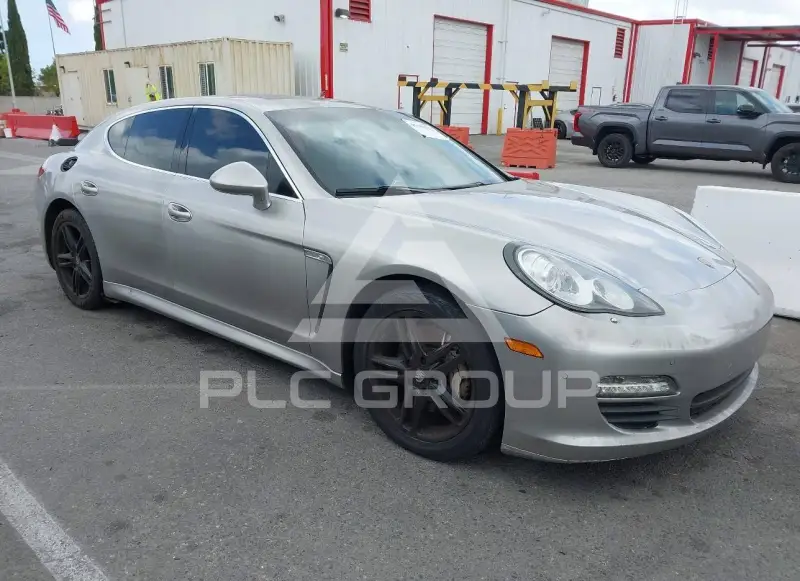 2010 Porsche Panamera фото