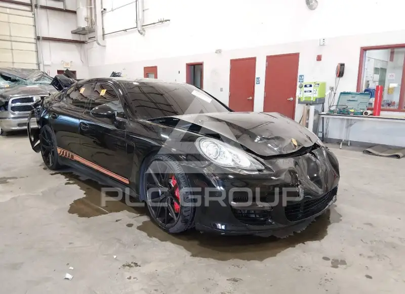 2010 Porsche Panamera фото