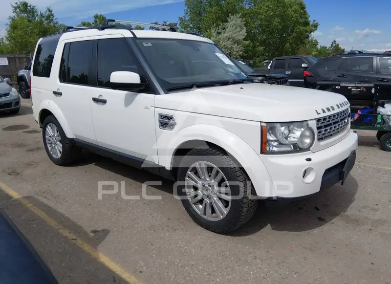 2010 Land Rover LR4 photo