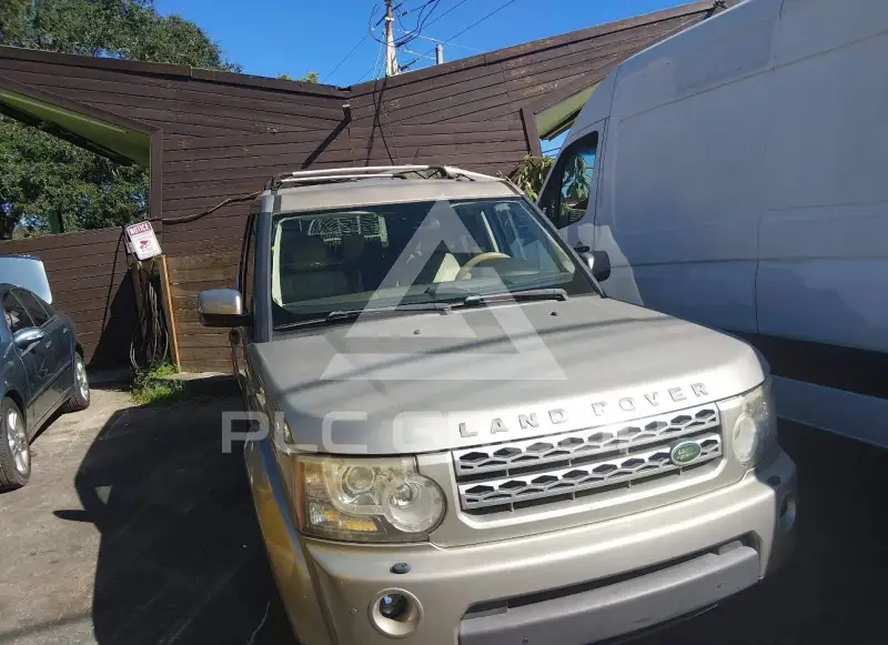 2010 Land Rover LR4 фото