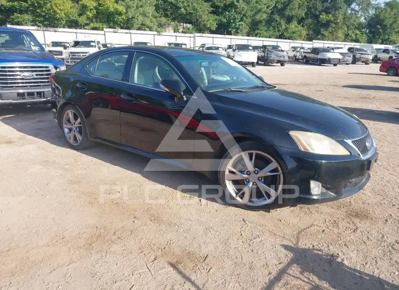 2010 Lexus IS250 фото