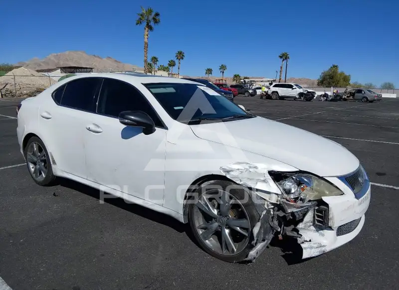 2010 Lexus IS250 photo