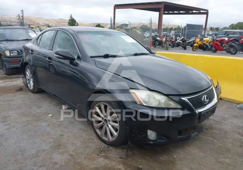 2010 Lexus IS250 фото