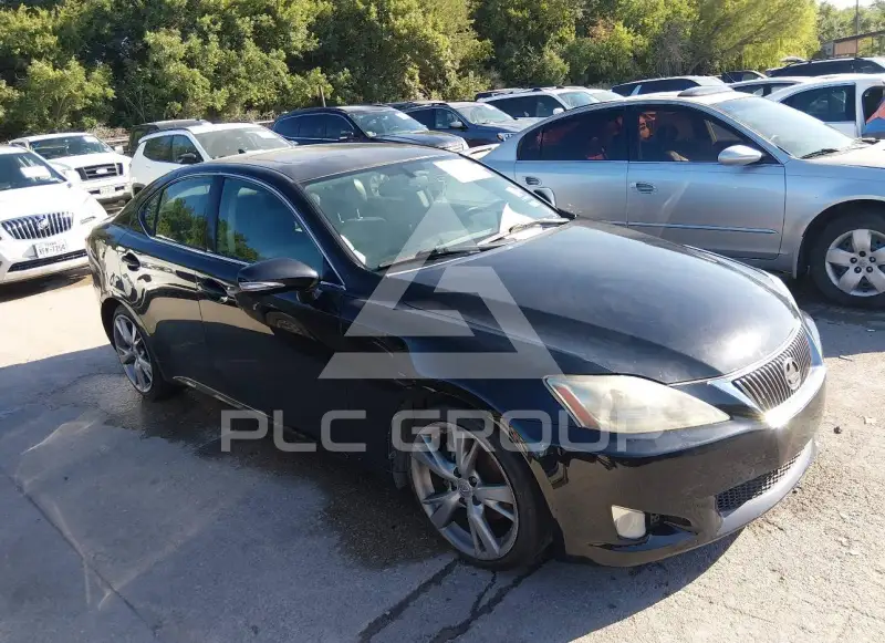 2010 Lexus IS250 фото