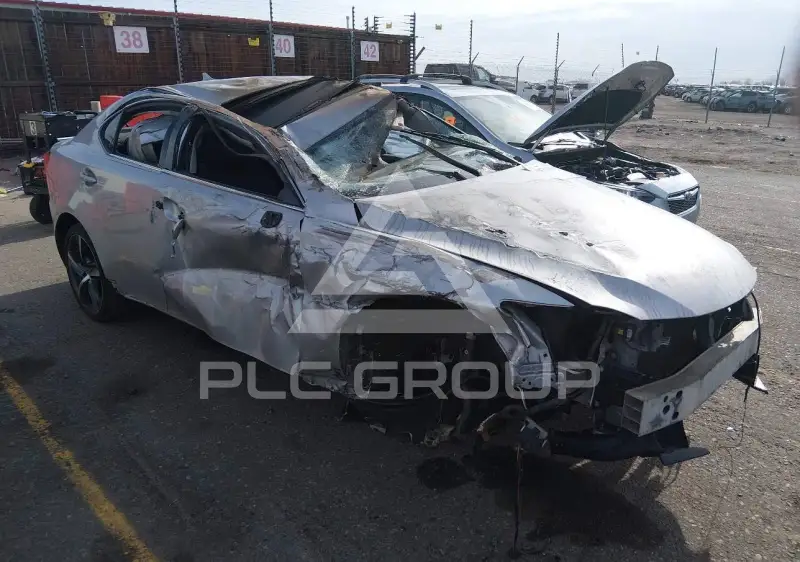2010 Lexus IS250 фото