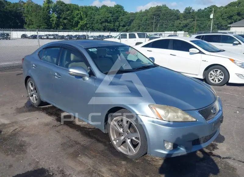 2010 Lexus IS250 фото