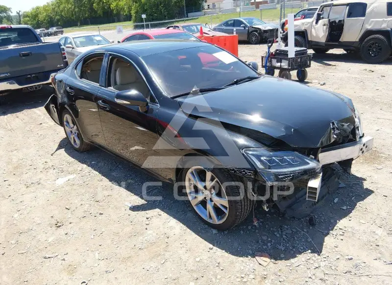 2010 Lexus IS250 photo