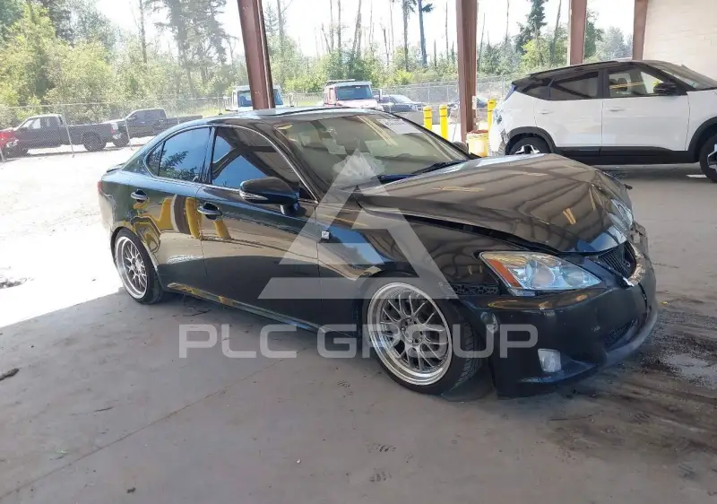2010 Lexus IS250 фото