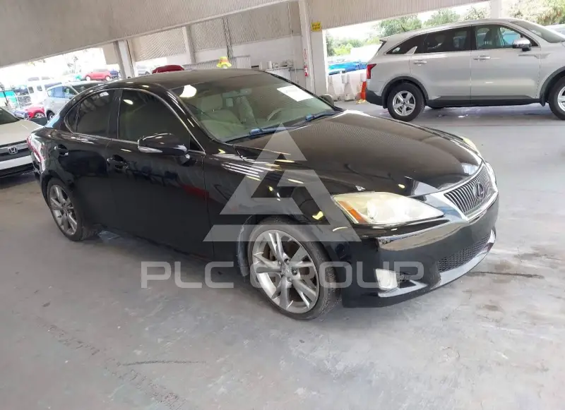 2010 Lexus IS250 photo
