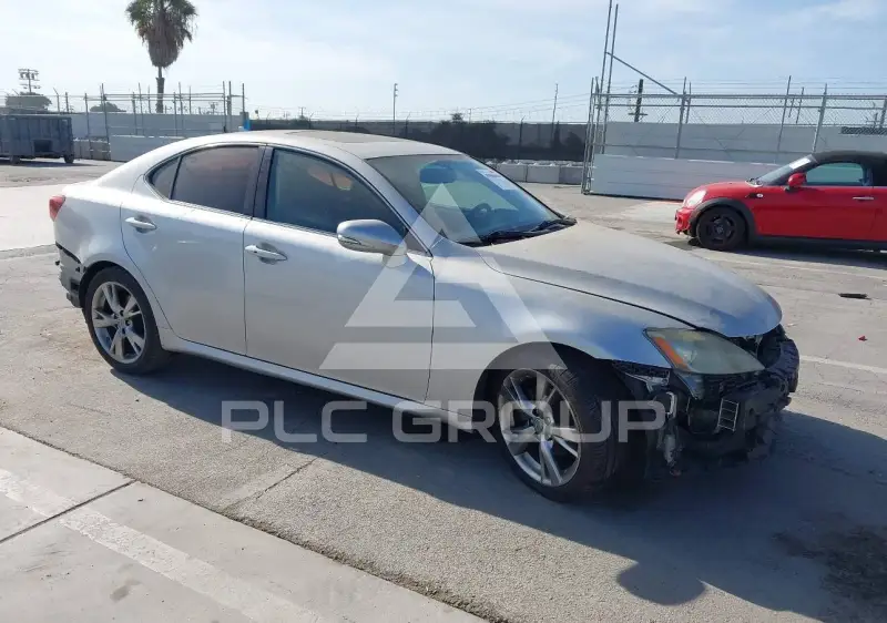 2010 Lexus IS250 photo
