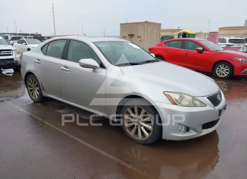 2010 Lexus IS250 фото