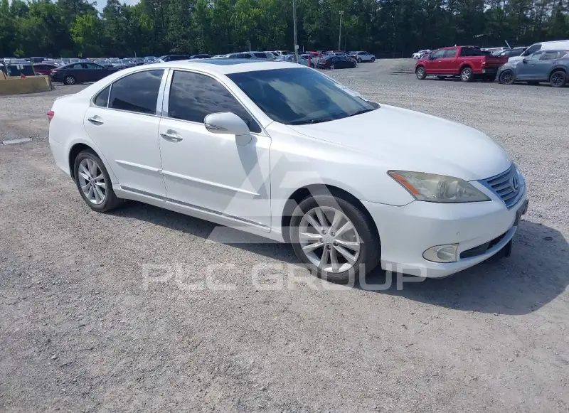 2010 Lexus ES350 photo