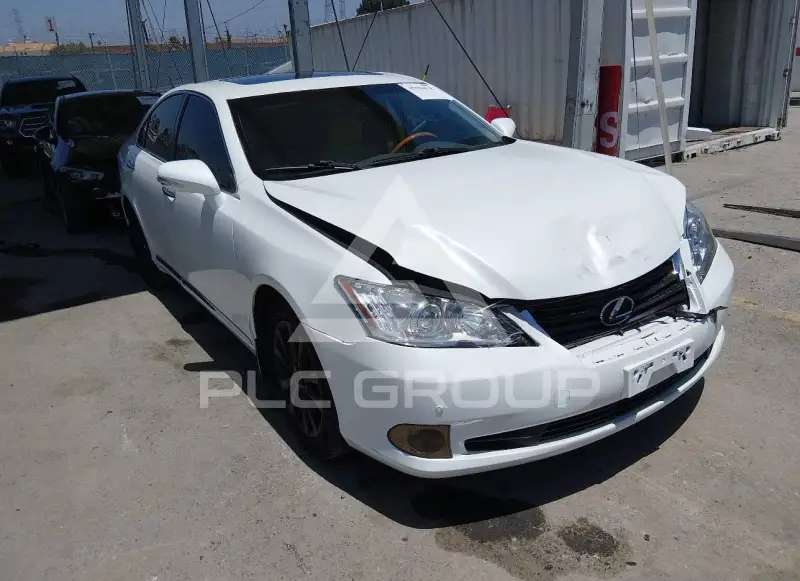 2010 Lexus ES350 photo