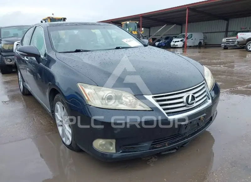 2010 Lexus ES350 photo